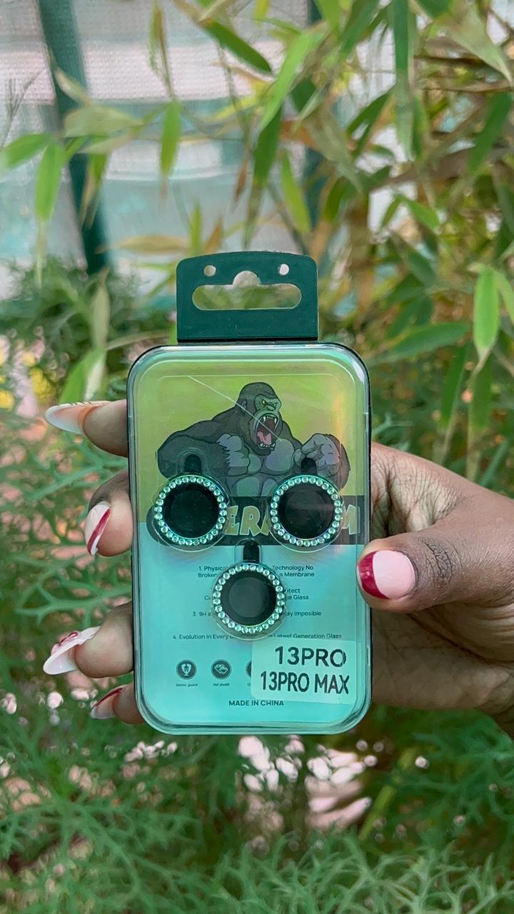 Camera Lens Protector – iPhone 13 Pro / 13 Pro Max (Rhinestone Edge Finish)