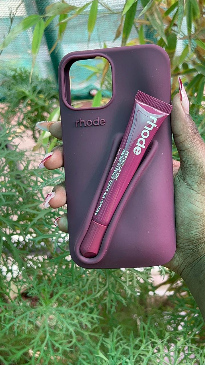 Rhode Everyday Case – iPhone 13 / 14 / 15 (Matte Burgundy / Maroon Finish)