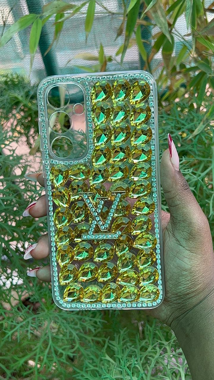Royal Gold LV Case – Samsung A35 / A55 (Gold Crystal with LV Emblem)