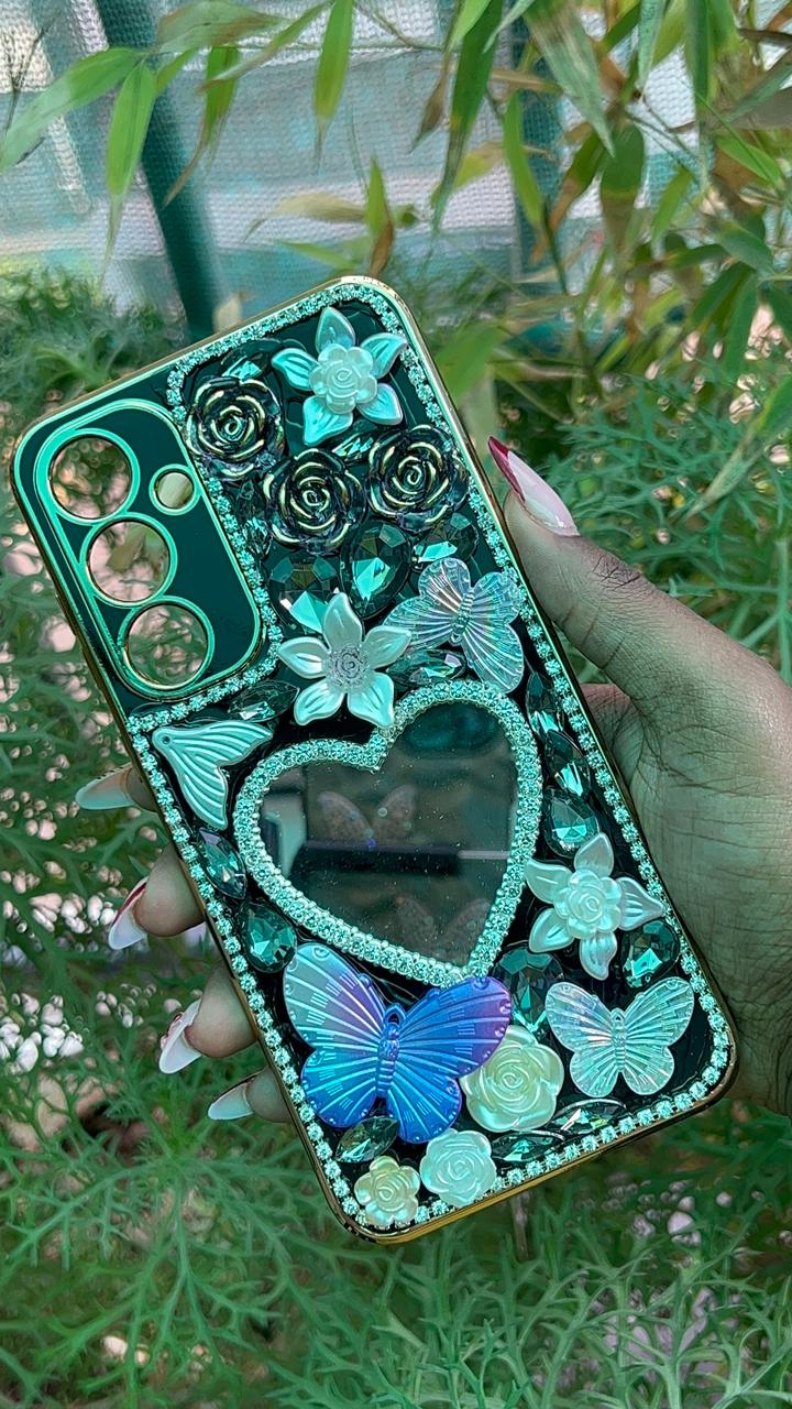 Twilight Heart Case – Samsung A35 / A55 (Black with Gold Roses & Multicolor Accents)