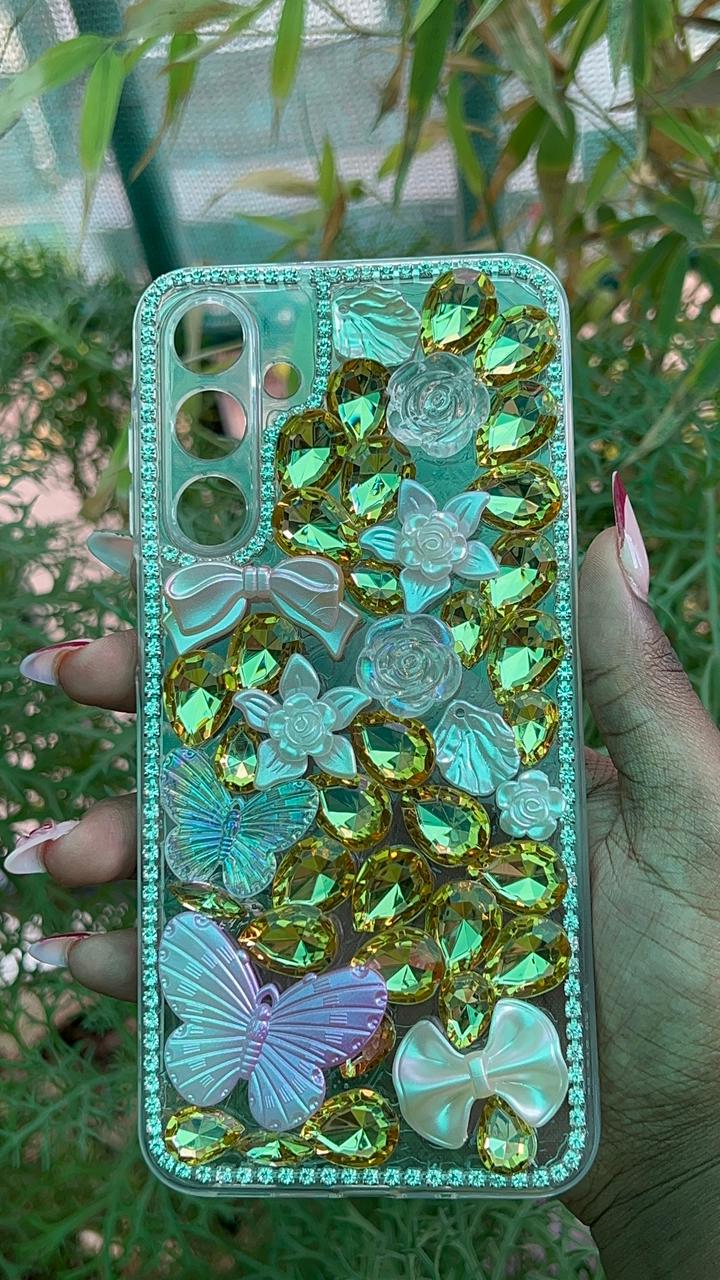 Fairy Garden Case – Samsung A16 (Gold Crystal with Pink & Pearl Accents)